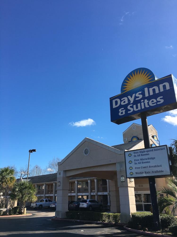 Days Inn By Wyndham Nacogdoches/Sfa University/Downtown Екстериор снимка